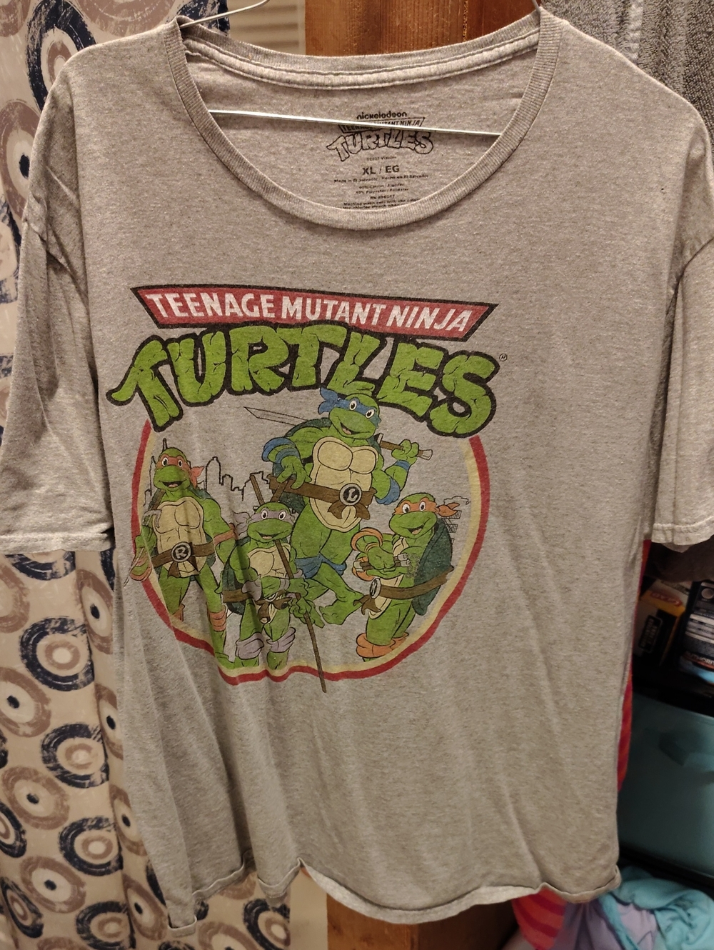 Nickelodeon Teenage Mutant Ninja Turtles Logo Tee — Gray & Black